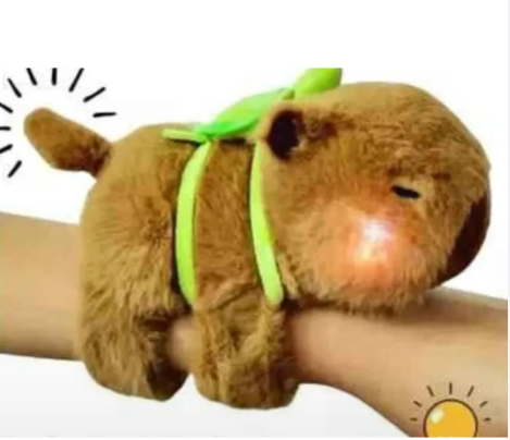 PELUCHE MANILLA CAPIBARA